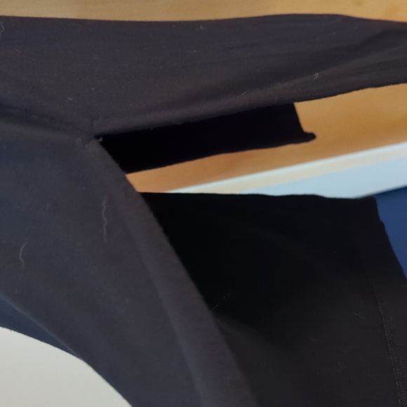 Long peep hole dress - Picture 3 of 6